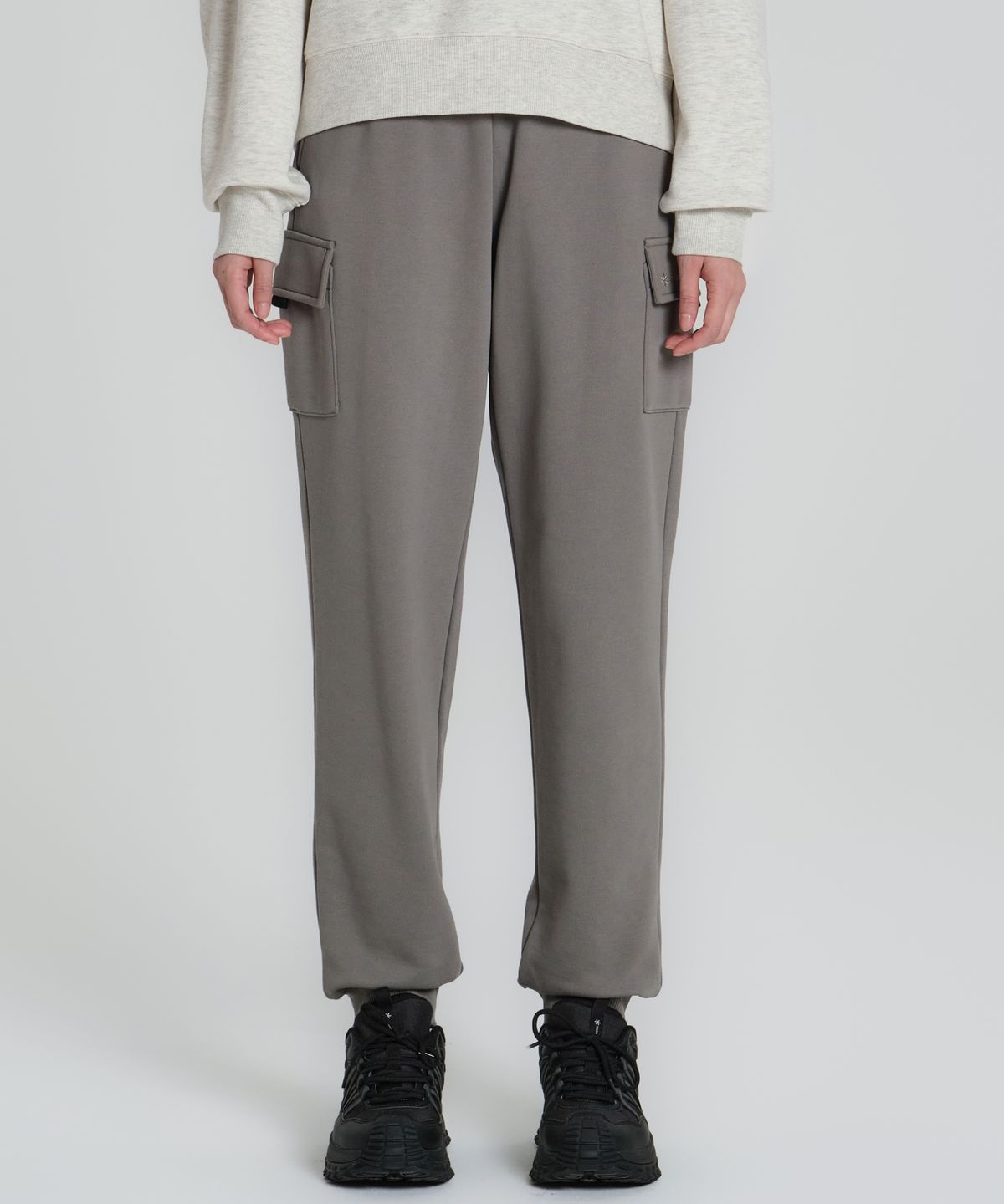스노우피크 어패럴(SNOWPEAK APPAREL) 랜드 우먼스 투 포켓 기모 조거 팬츠 Light Khaki (S23FWFFP61)