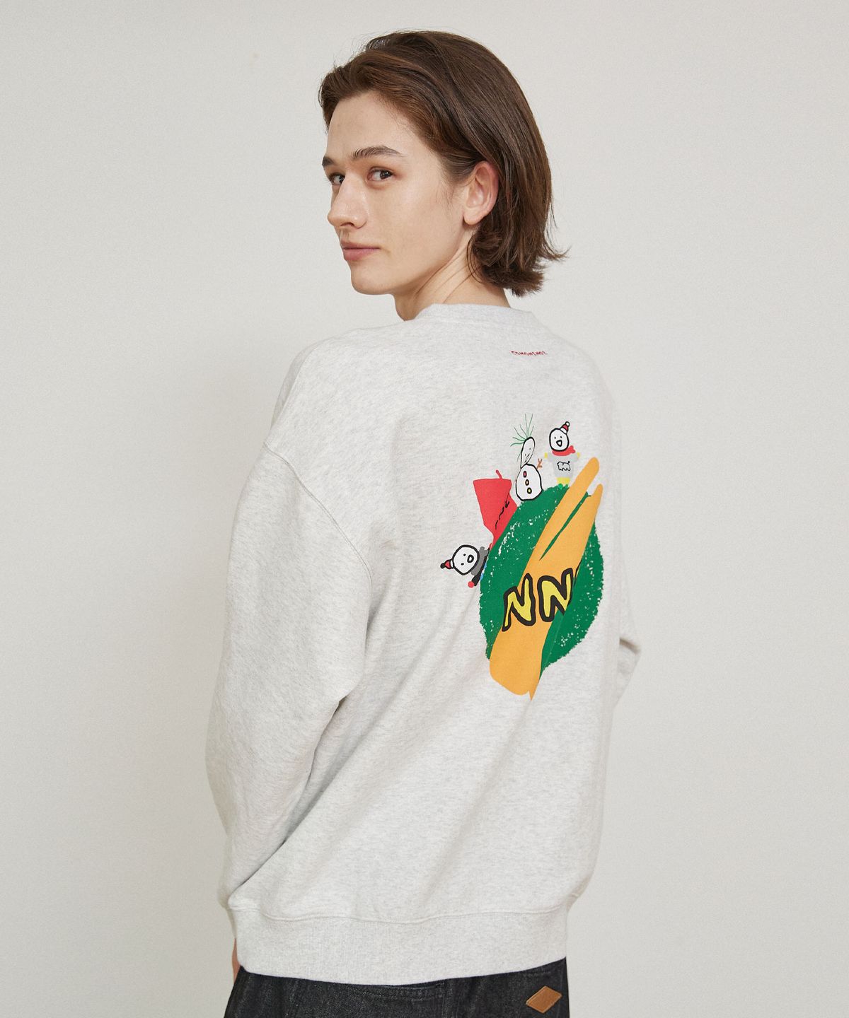 꼬모니노즈(COMONINOZ) NNE WORLDWIDE SWEATSHIRTS [LIGHT GREY]