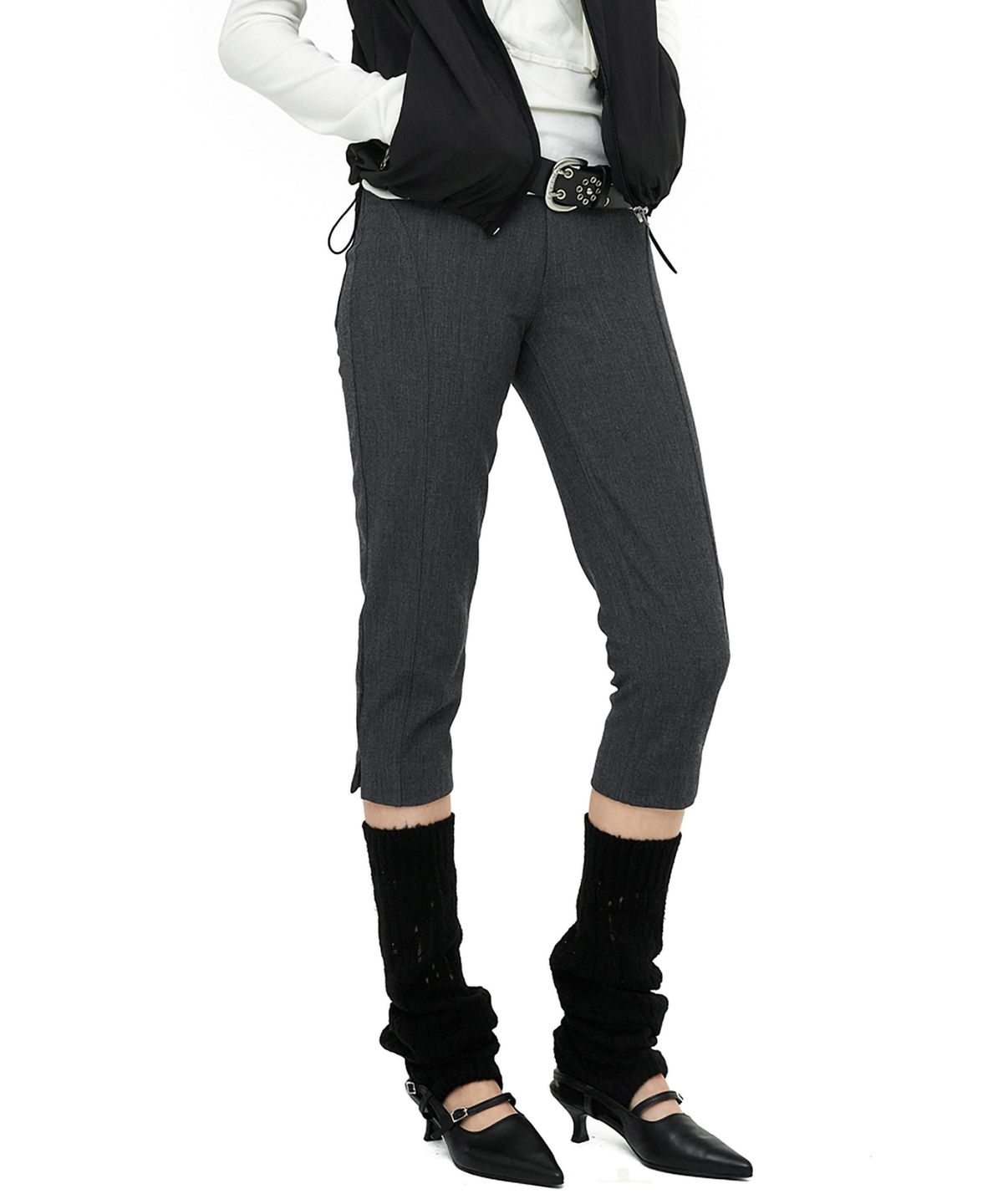 세릭(CERRIC) LINE THREE-QUARTER SHORTS / GRAY
