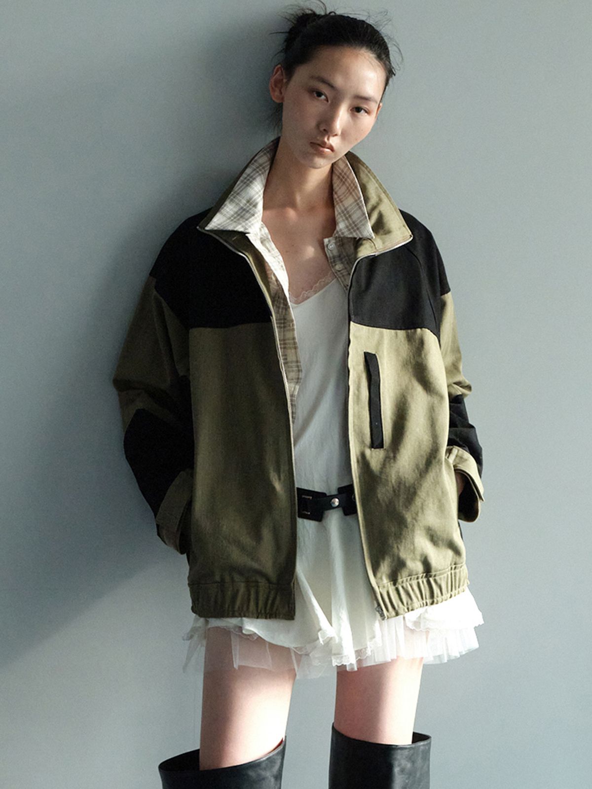 세릭(CERRIC) CONTRAST TRACK JUMPER / KHAKI