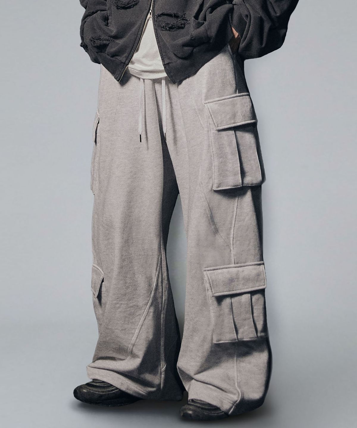 낫포너드(NOT4NERD) Incision Multi Cargo Sweat Pants - Light Grey