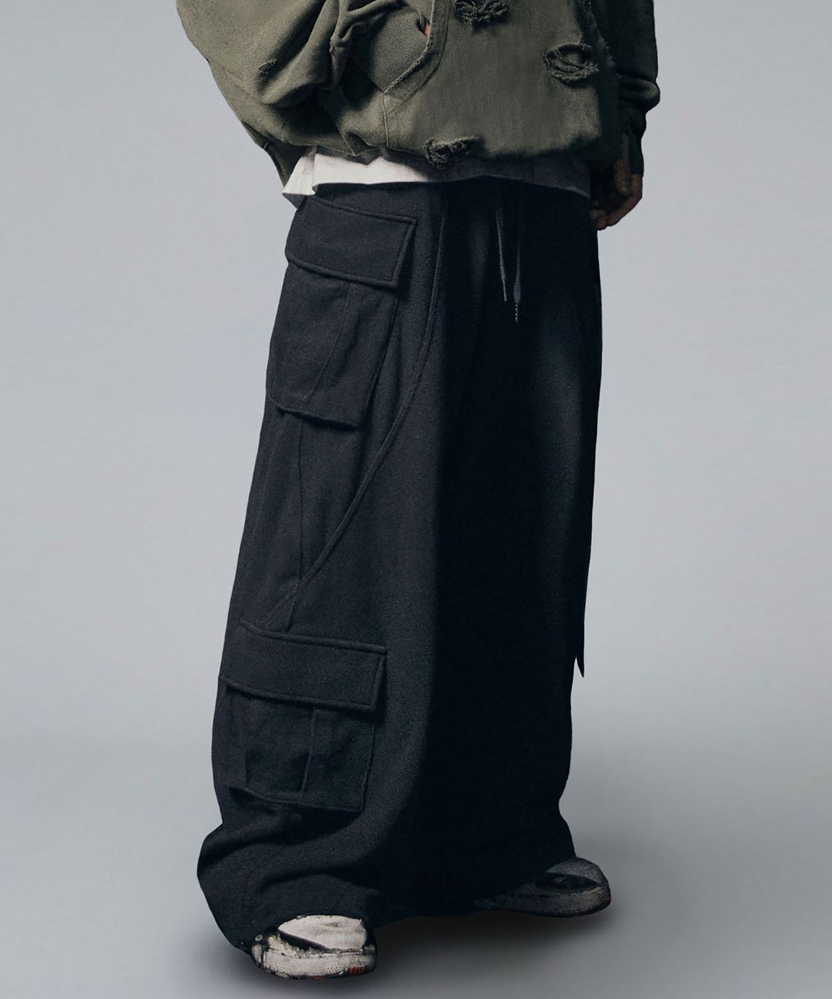 낫포너드(NOT4NERD) Incision Multi Cargo Sweat Pants - Black
