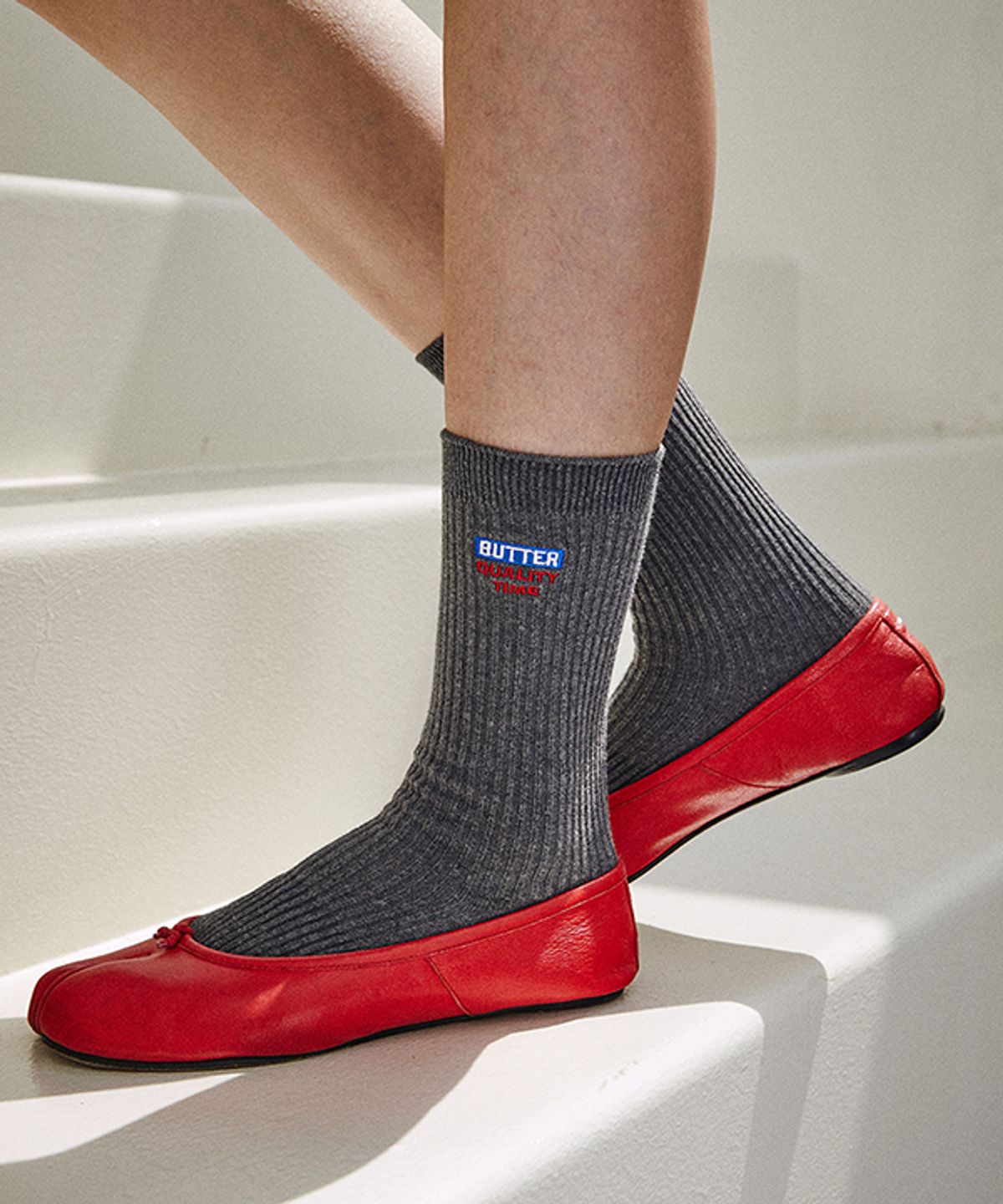 그린버터(GREENBUTTER) Butter Long Socks (Charcoal)