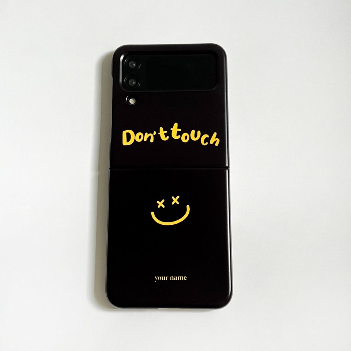 에이쓰리비쓰리(A3B3) (Z Flip 3.4.5.6) Dont touch Black  돈터치 블랙 하드 케이스