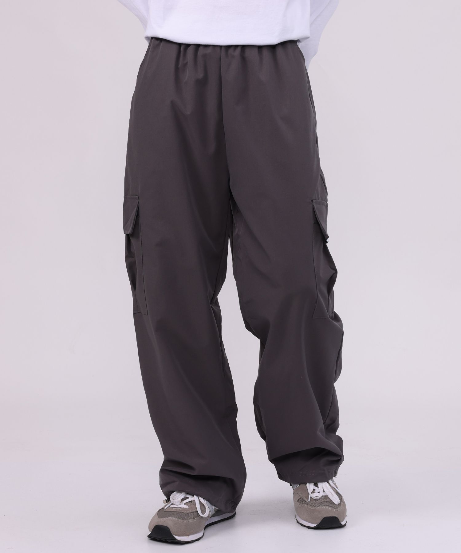 MUSINSA | NP STUDIO Nylon String Wide Cargo Pants Charcoal