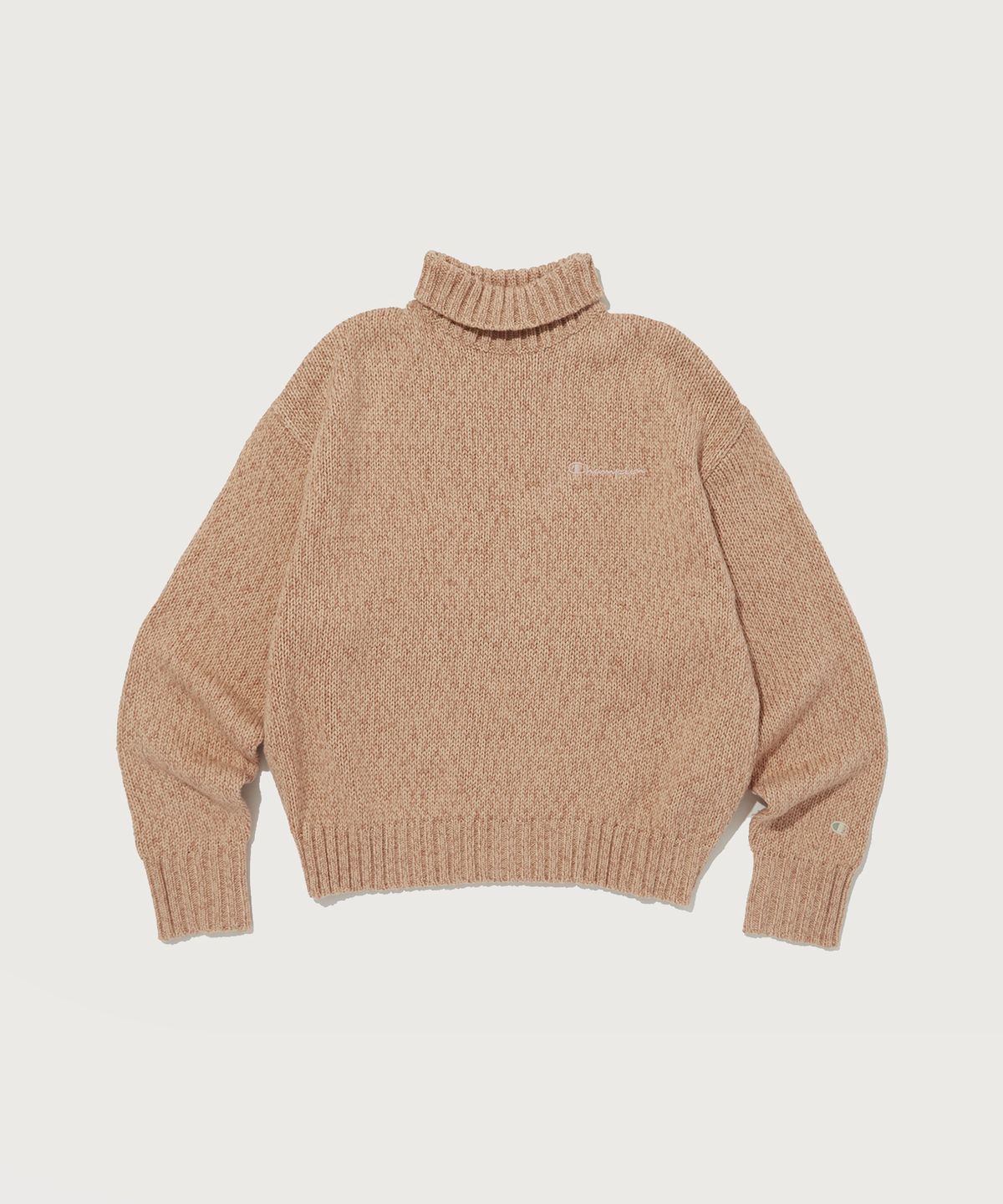 챔피온(CHAMPION) 여성 드랍숄더 하이넥 스웨터 Normal Beige