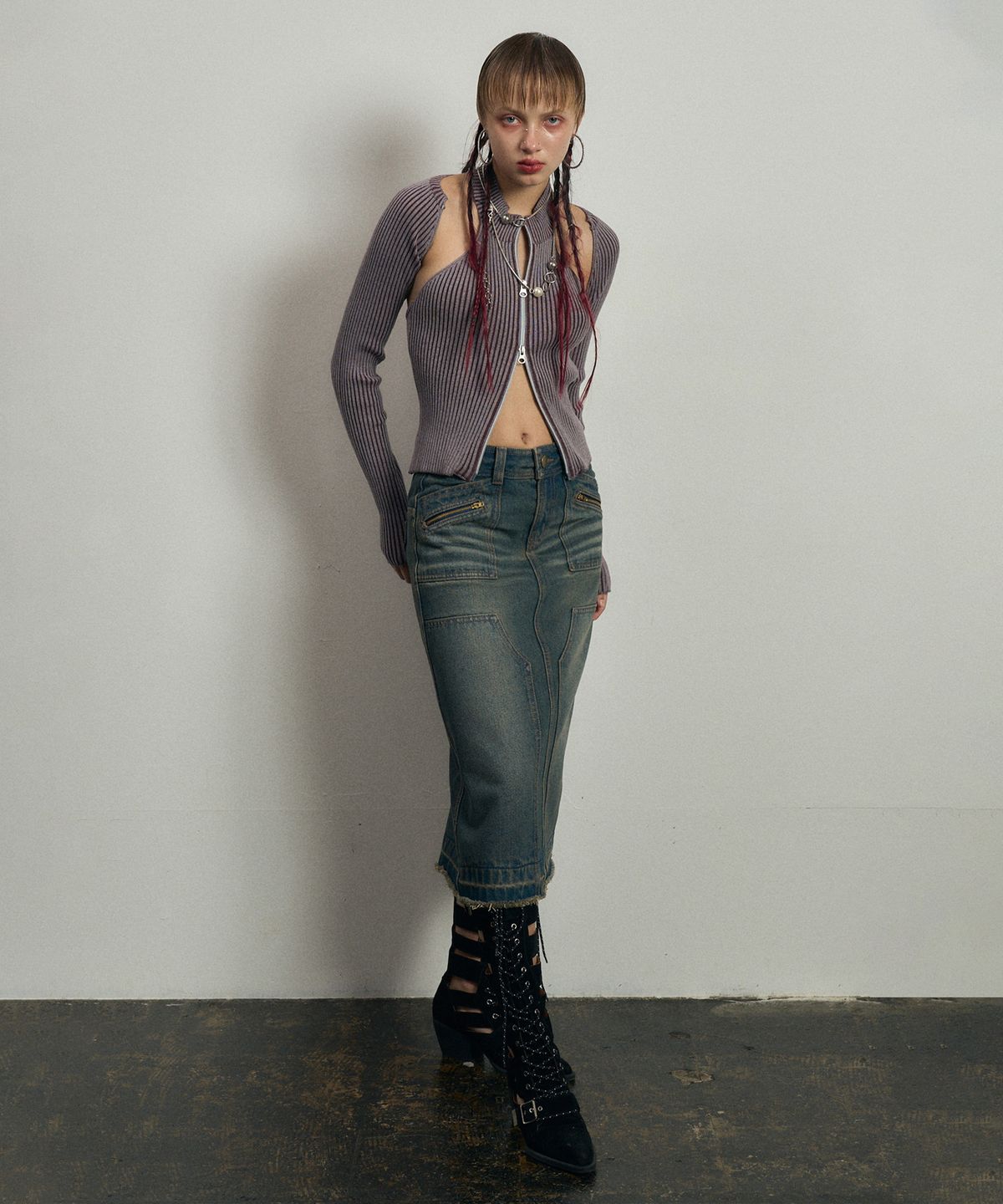 배디(BADEE) Two Tone Knit Halter Zip-Up/Bolero Set-Up Gray