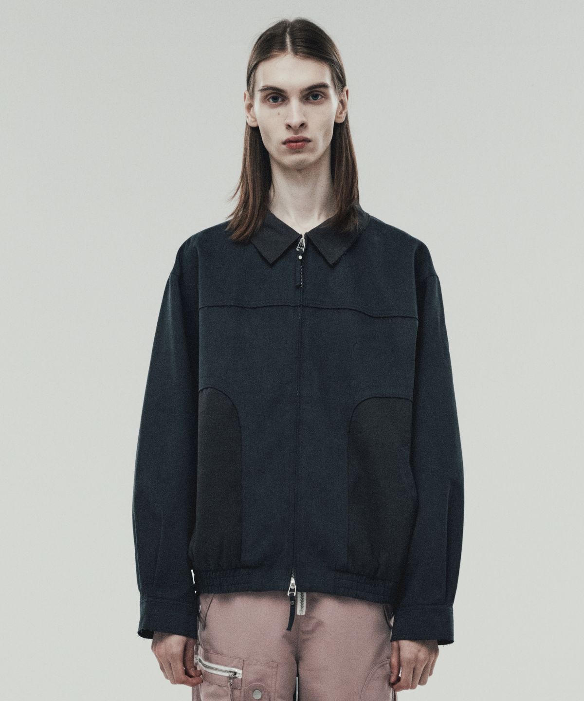 더바이닐하우스(THEVINYLHOUSE) CUT OFF BLOUSON CHARCOAL (VH2DFUB931A)