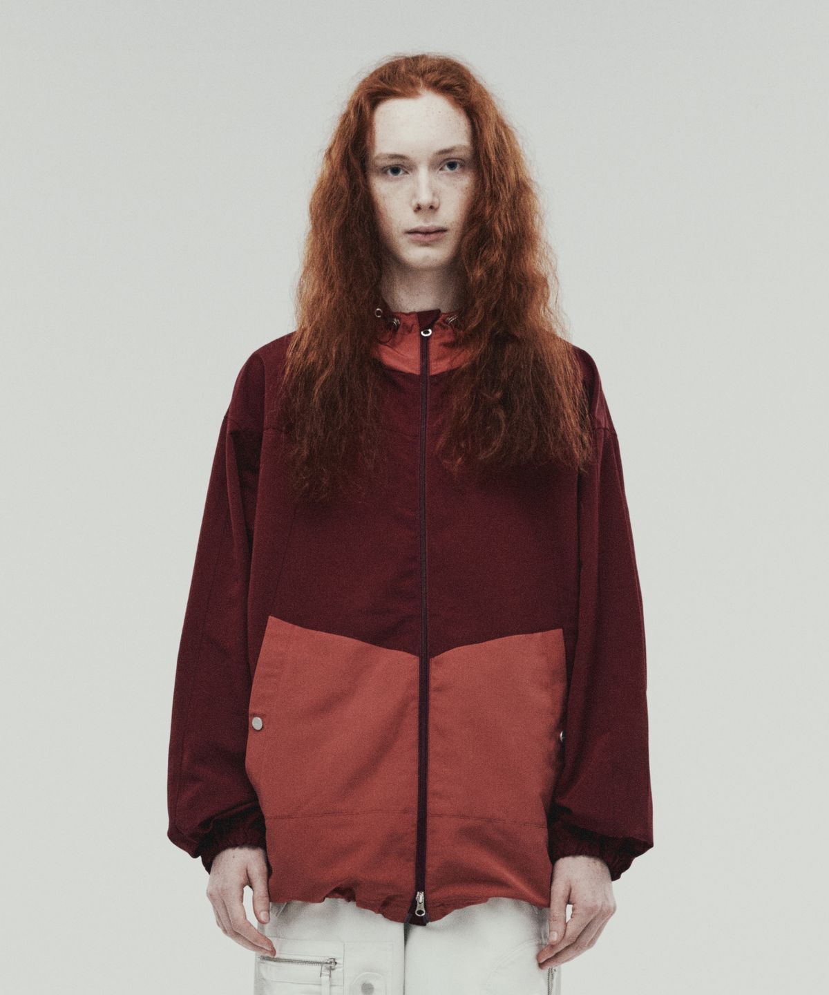 더바이닐하우스(THEVINYLHOUSE) RIPSTOP HOODED JACKET BURGUNDY (VH2DFUB932A)