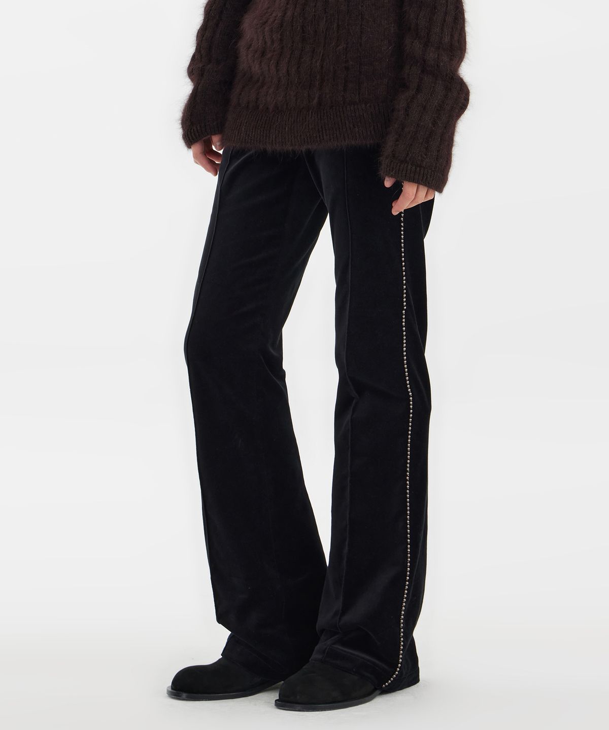 유스(YOUTH) Bootcut Pants  - Black