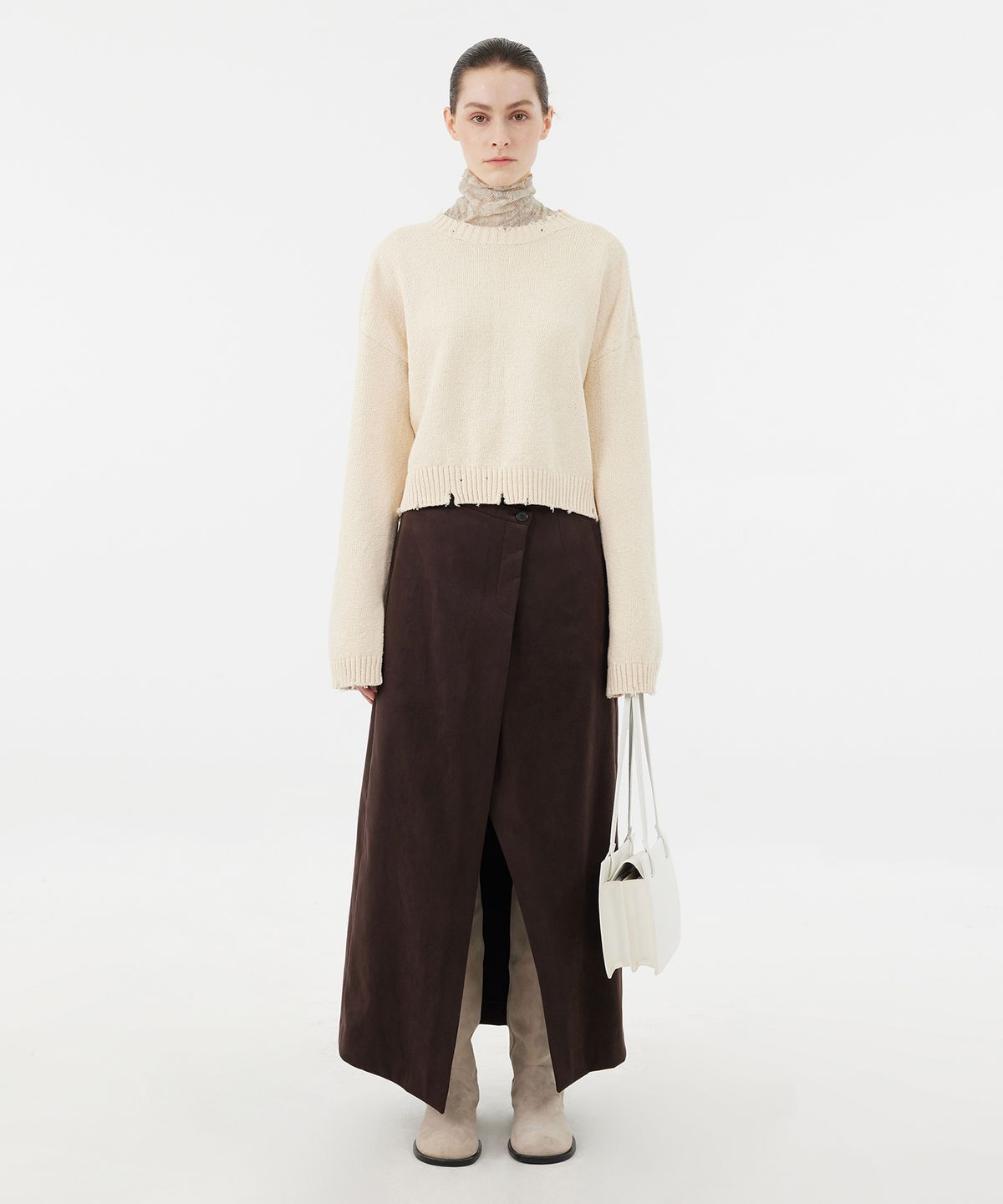 유스(YOUTH) Damaged Cropped Knit  - Ivory