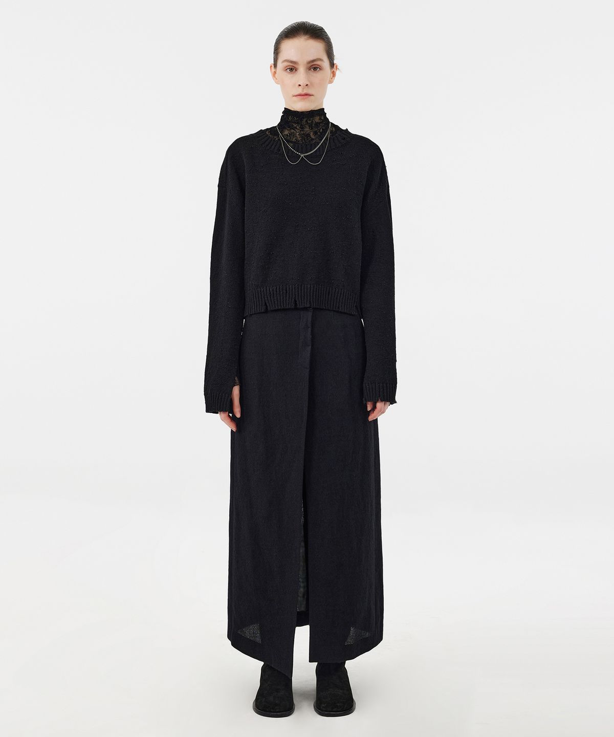 유스(YOUTH) Damaged Cropped Knit  - Black