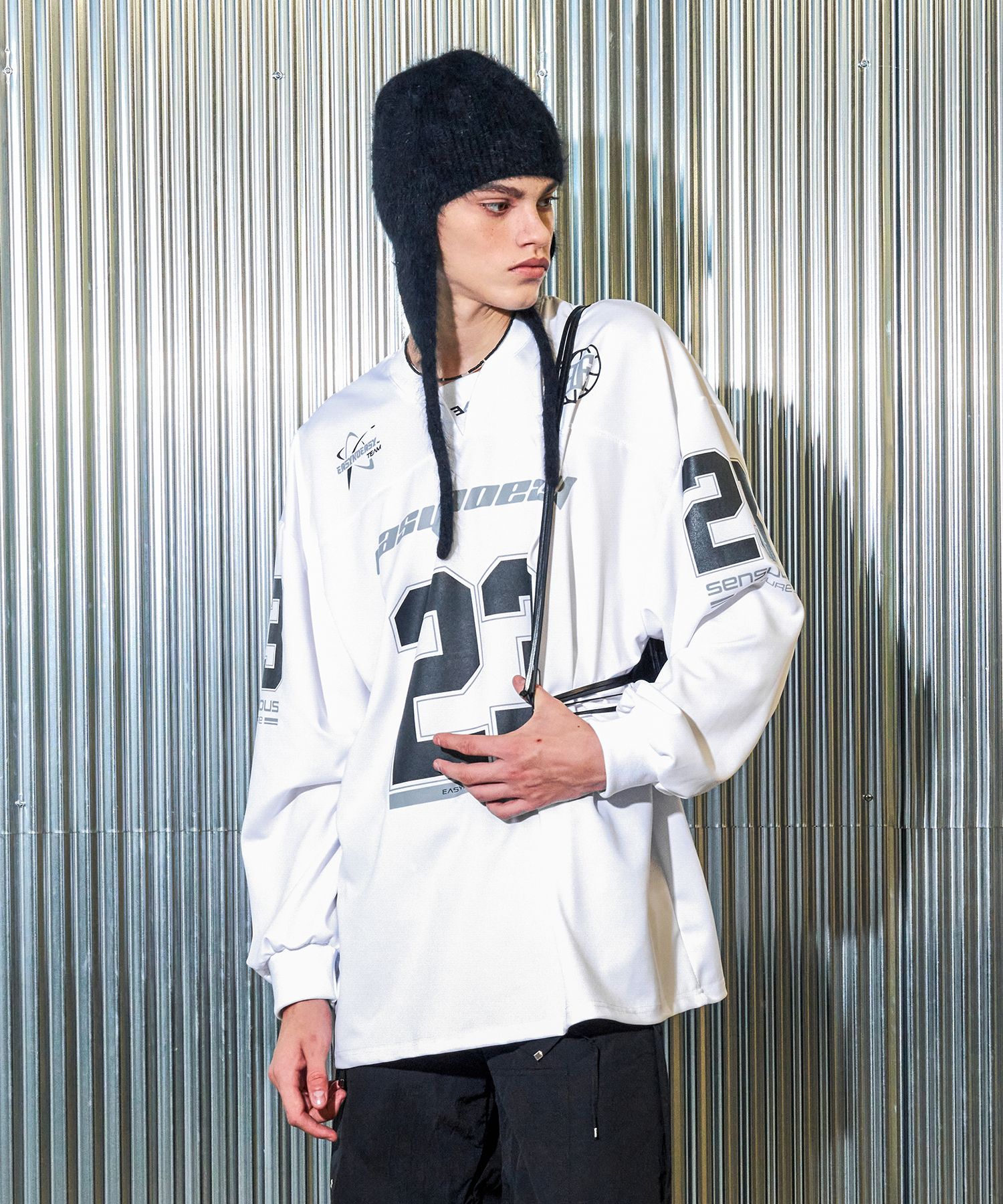 MUSINSA | EASY NO EASY Long Sleeve Football Jersey - White