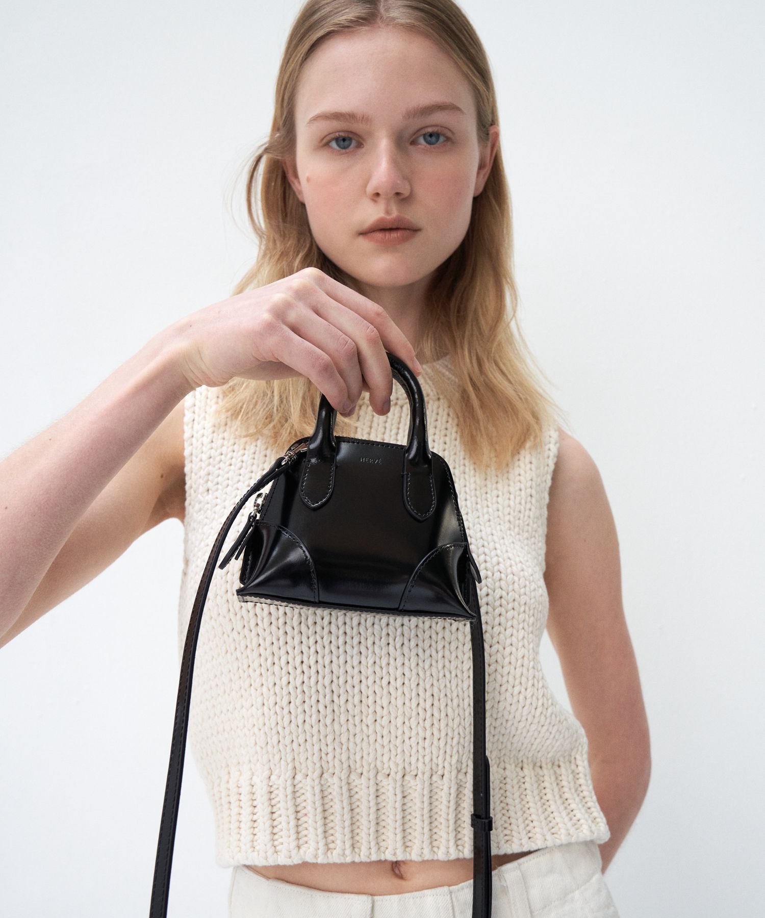 ★HERVE★ [Exclusive] PIKA TOTE BAG MICRO_4COLORS MUSINSA | HERVE Pika Tote Bag-Cream