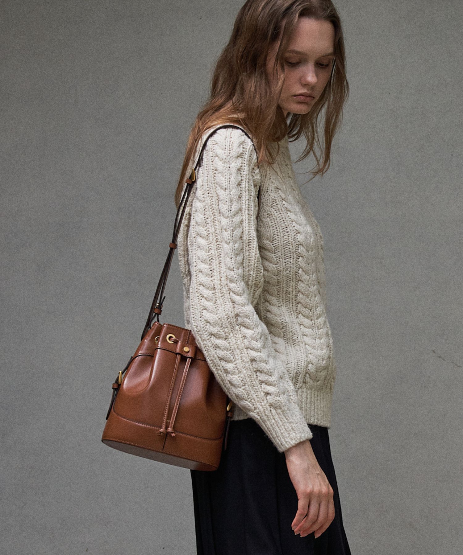 【Herve】 CLASSIC BUCKET BAG 4色 Designer fashion, Seoul-fully created | W Concept