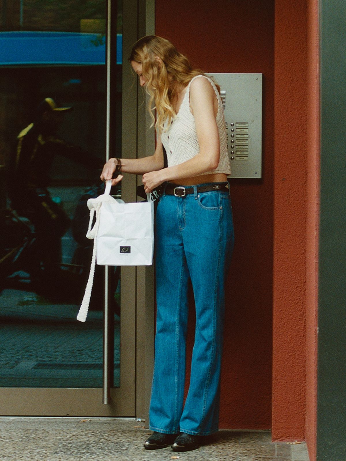 레이브(RAIVE) Boots Cut Denim Pants in Blue VJ3AL381-22