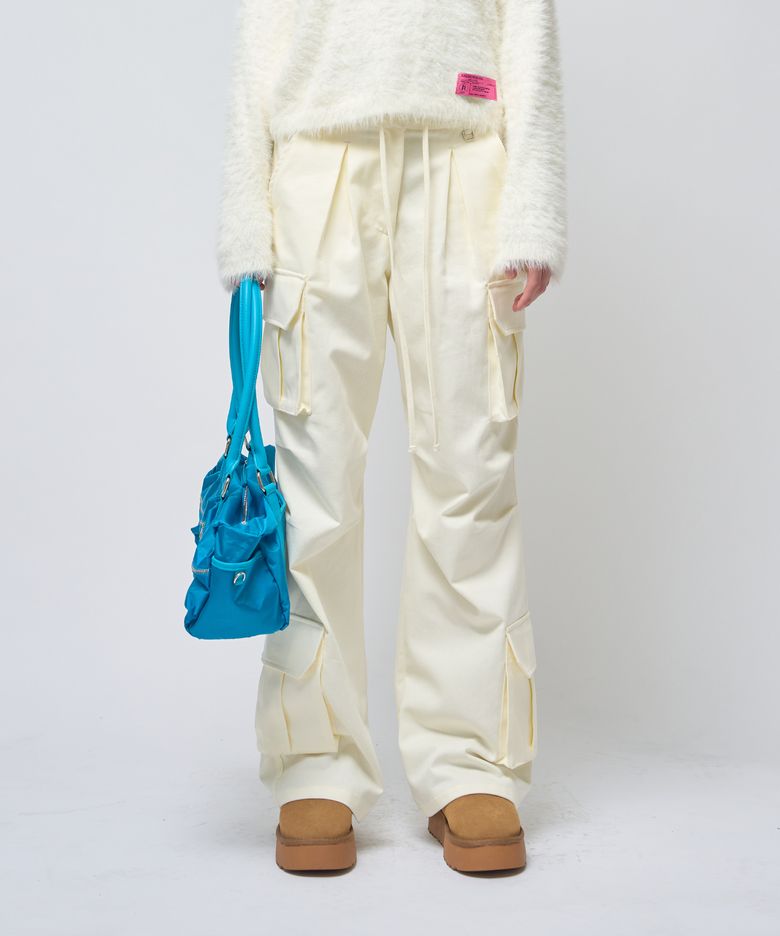 4Cargo Pocket Pintuck Keyring Straight Pants Cream
