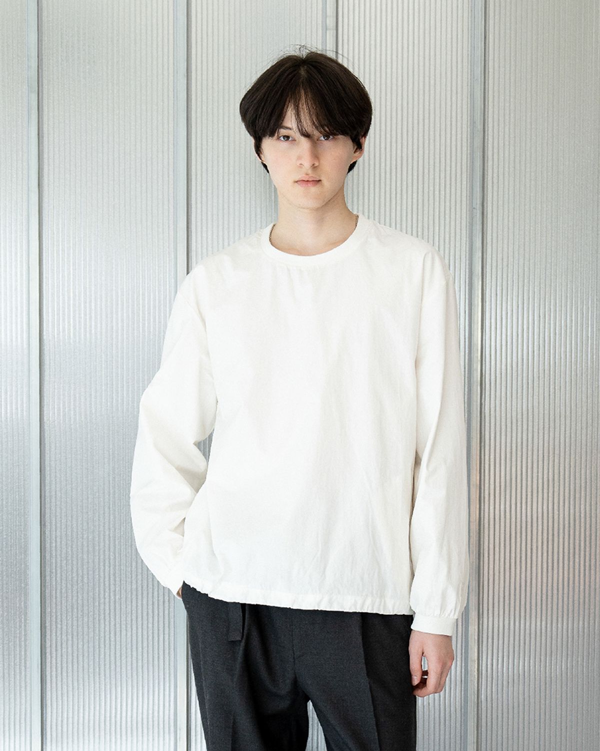 아스트레이(ASTLAY) Lonely Heart Club WP Pullover (Cream)