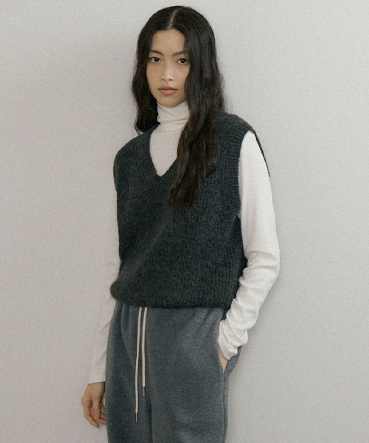 링서울(LINGSEOUL) mix knit vest-charcoal