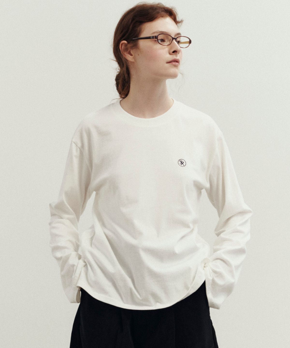 쏘이르(SO IR) LONGSLEEVE T-SHIRT - WHITE