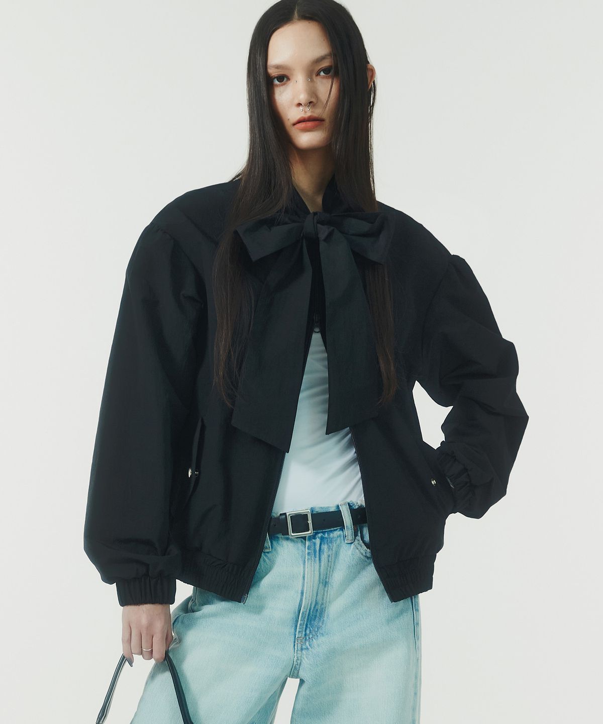 낫노잉(NOTKNOWING) Big Ribbon Tie Windbreaker (BLACK)