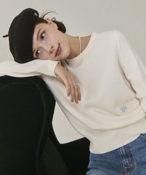 여성) 베이직 로고 스웨터_RAF4ER2001IV