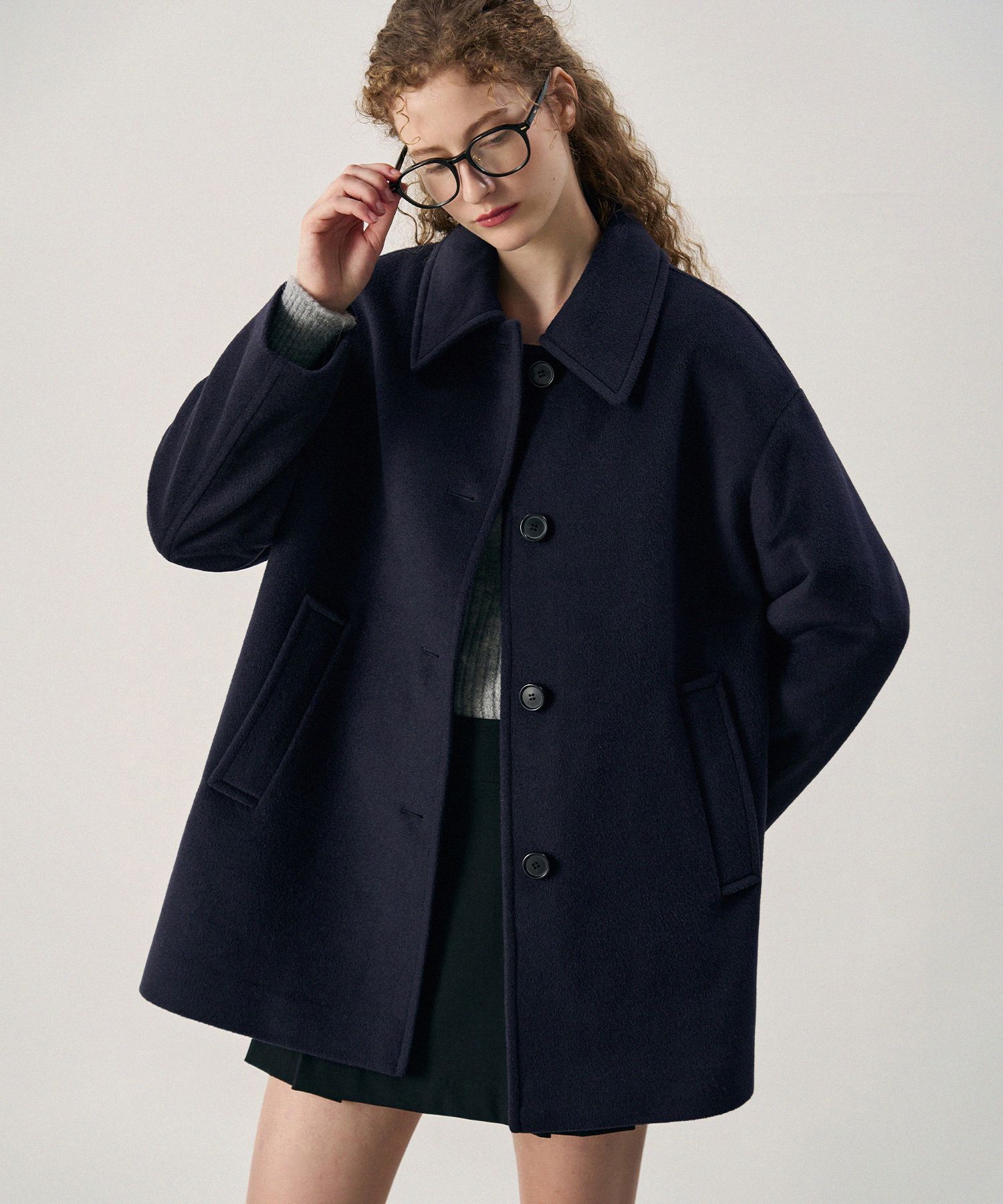 MUSINSA公式 | DRAWFIT WOMEN Soft cashmere oversized half coat [NAVY]