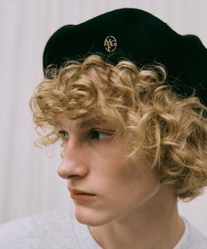 METAL CIRCLE LOGO WOOL BERET black