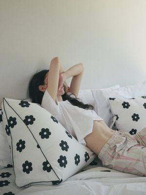 블랙 플라워 고밀도 순면 삼각 등쿠션 커버