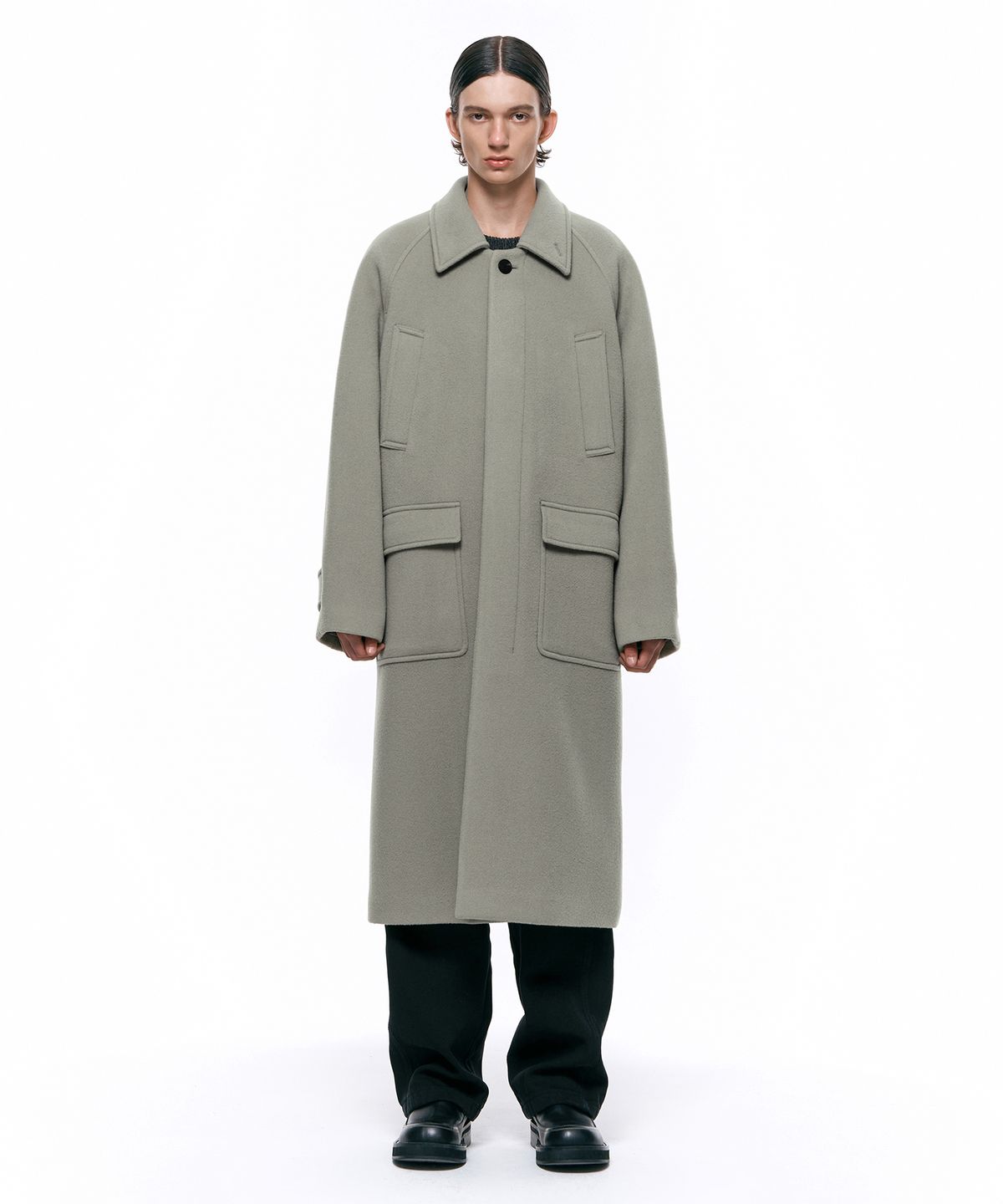 인사일런스(INSILENCE) 오버사이즈 발마칸 코트 OLIVE BEIGE