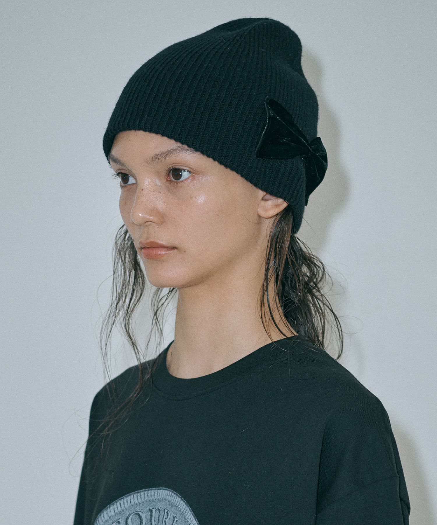 MUSINSA | MARGESHERWOOD RIBBON LOGO KNIT BEANIE_black