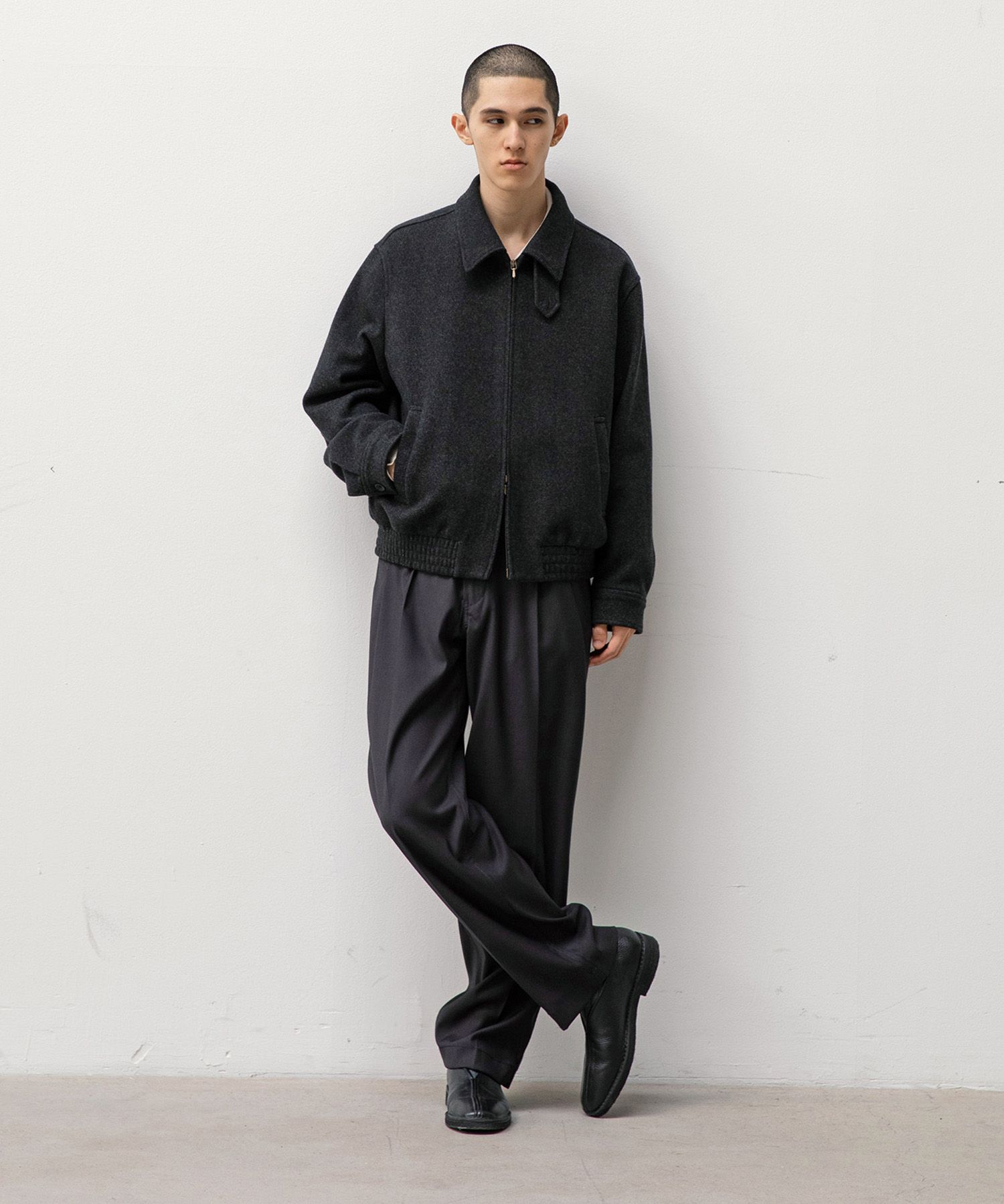 AnotherOffice santiago スラックス charcoal MUSINSA公式 | ANOTHER OFFICE Santiago Slacks Standard (Charcoal)