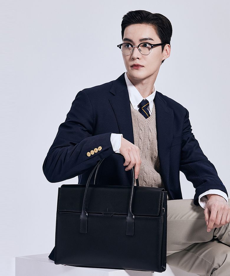 랩탑수납 폴리건탑핸들비지니스레더토트 블랙