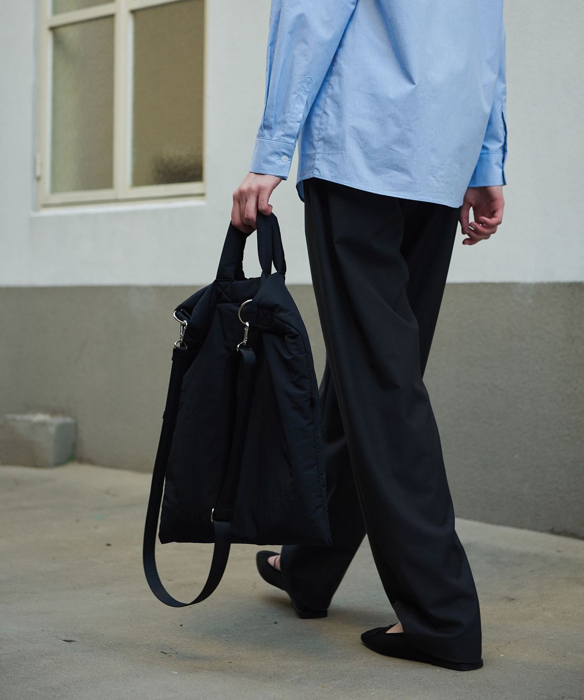 38컴온커먼(38COMEONCOMMON) Padded Folding Bag (Navy)
