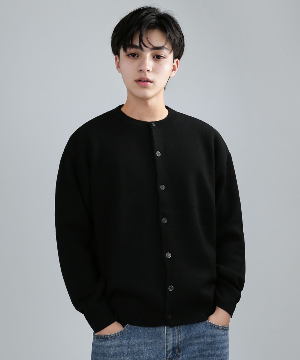 쟈니웨스트(JHONNY WEST) 캐시론 라운드 가디건 (블랙)