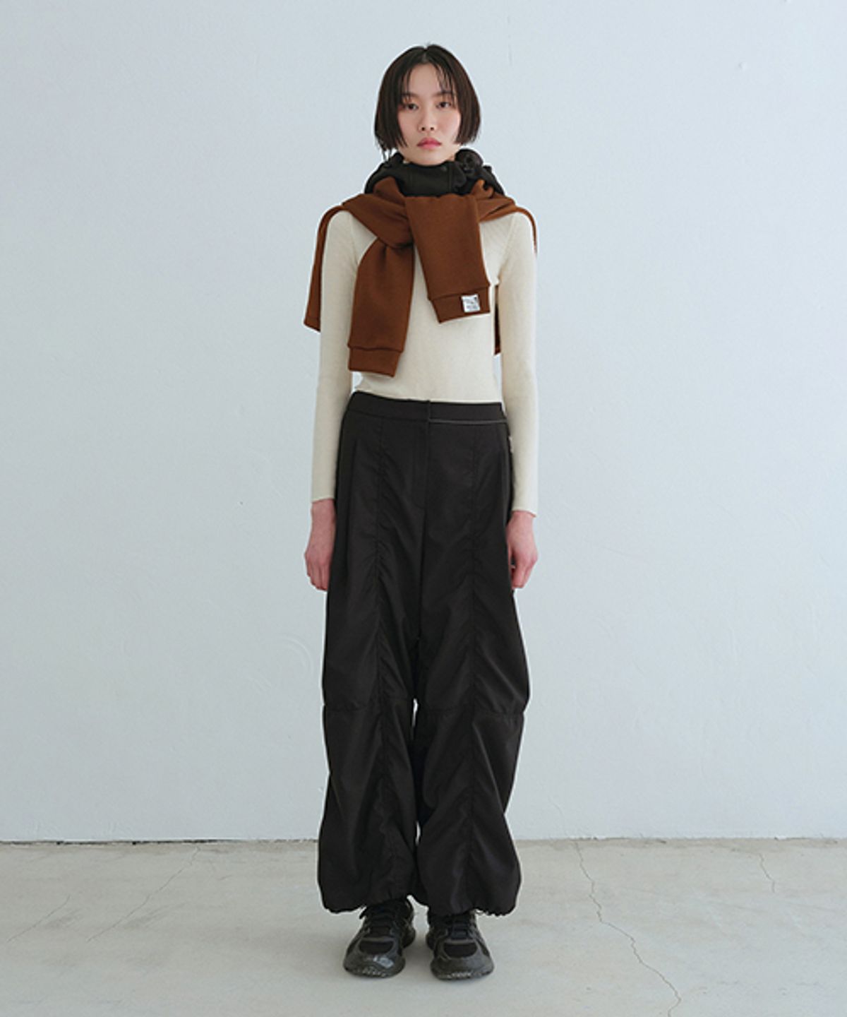 래코드(RECODE) Voluminous Wide Long Pants_RQPAA23517BKX