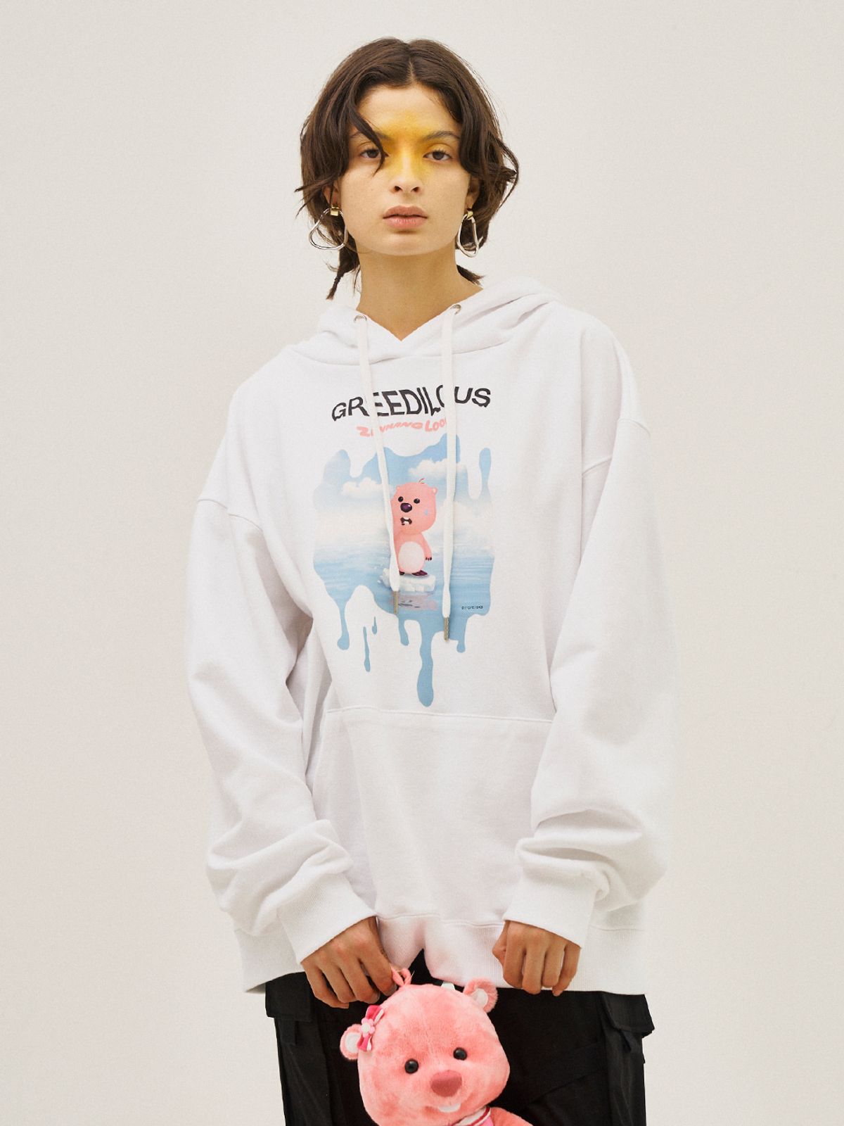 그리디어스(GREEDILOUS) Bunny Print Loose Hoodie White