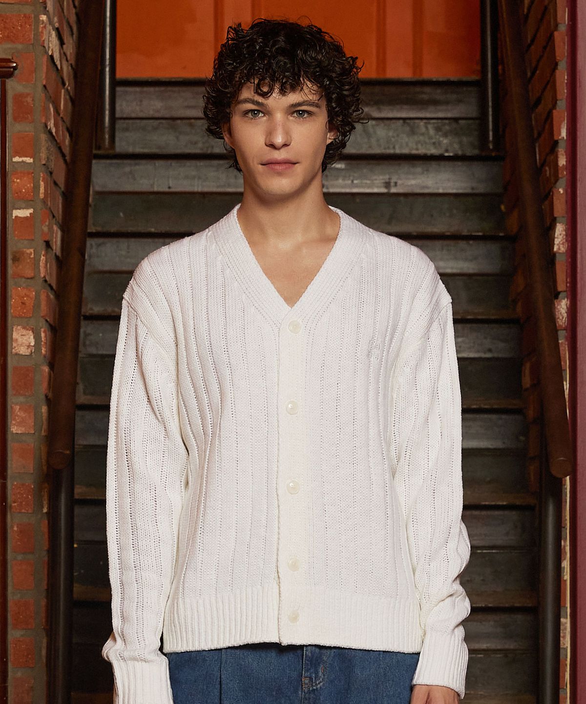 나우앤투모로우(NOWANDTOMORROW) V-NECK CARDIGAN [3 COLOR]