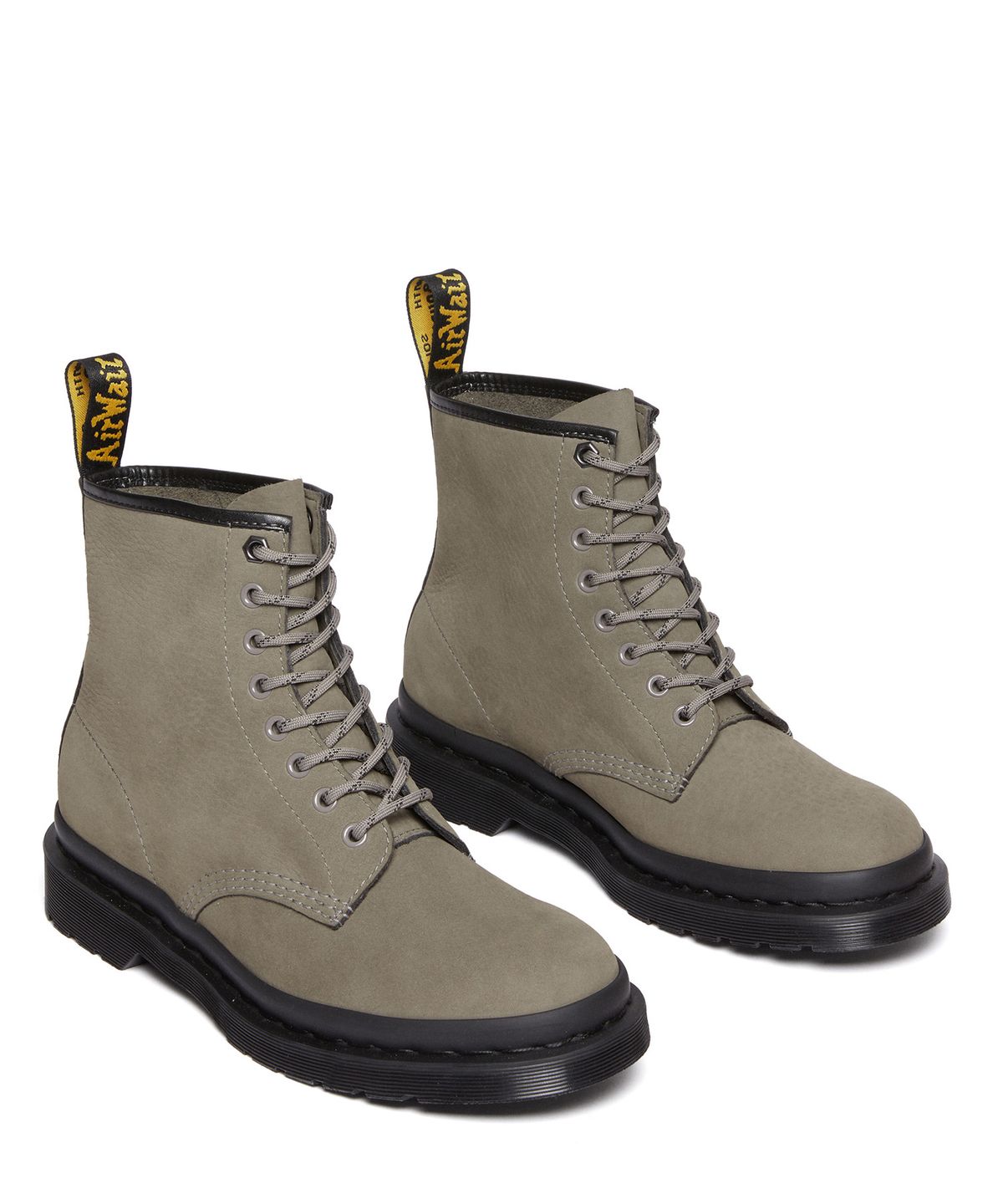 닥터마틴(DR.MARTENS) 1460 8홀 니켈 마일드 누벅 WP 그레이 / 31129059