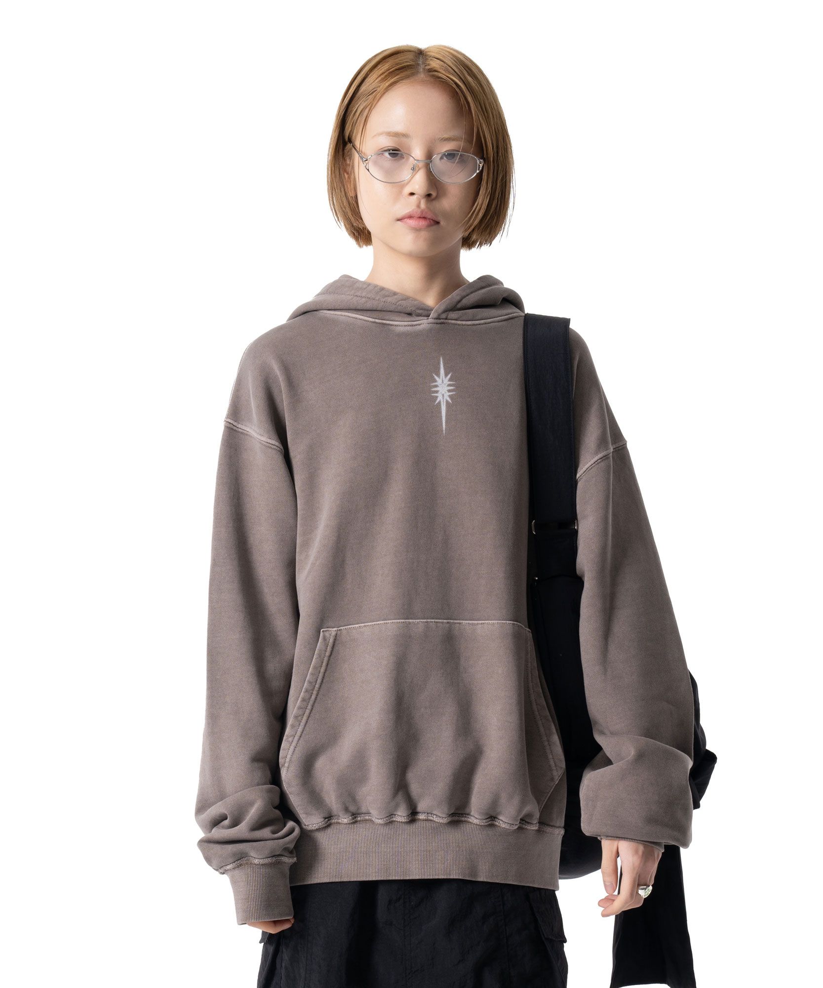 【IUGAMAKARAS】PIGMENT DYED HOODIE Black_Champion_Hoodie_Embroide