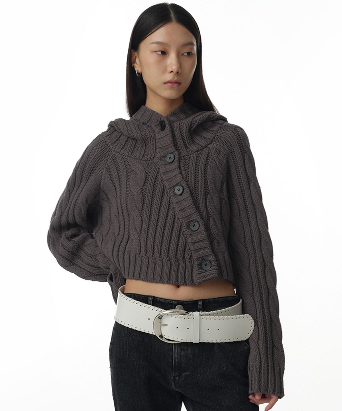 밀로 우먼(MILLO WOMEN) 버튼 후드 볼레로 가디건 [차콜]