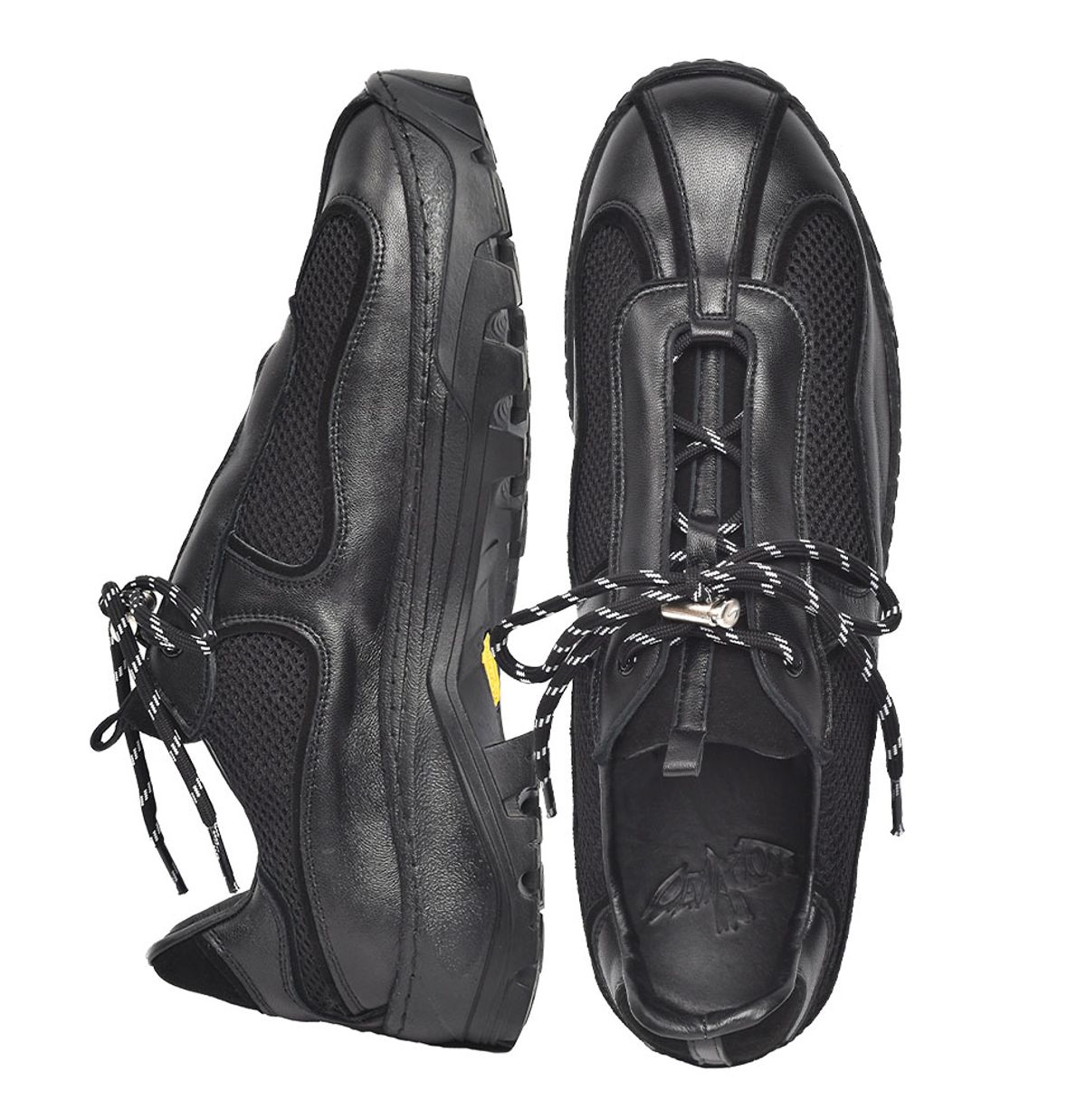 데베시용(DEVIATION) DV HIKE TRACKERS 01