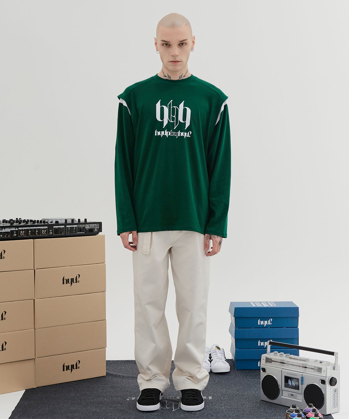 혀프 바이 혀프(HYUP BY HYUF) Varsity Long Sleeve_Dark green