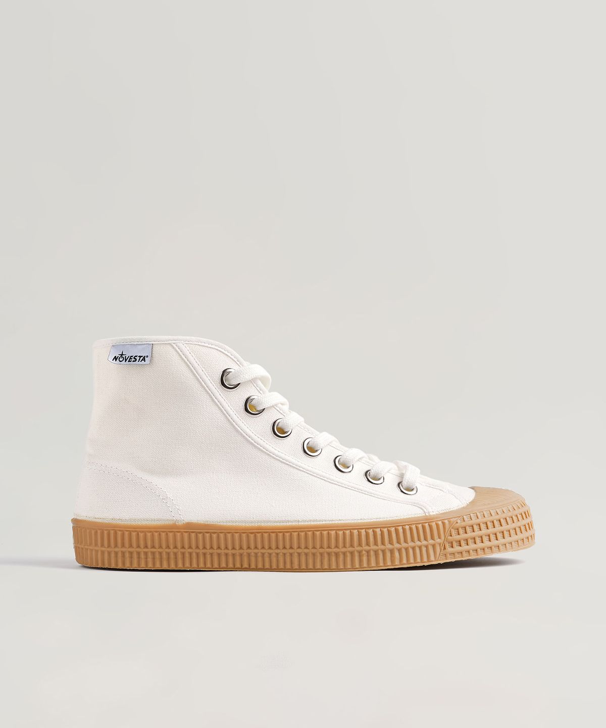 노베스타(NOVESTA) 스타 드리블 White/Beige