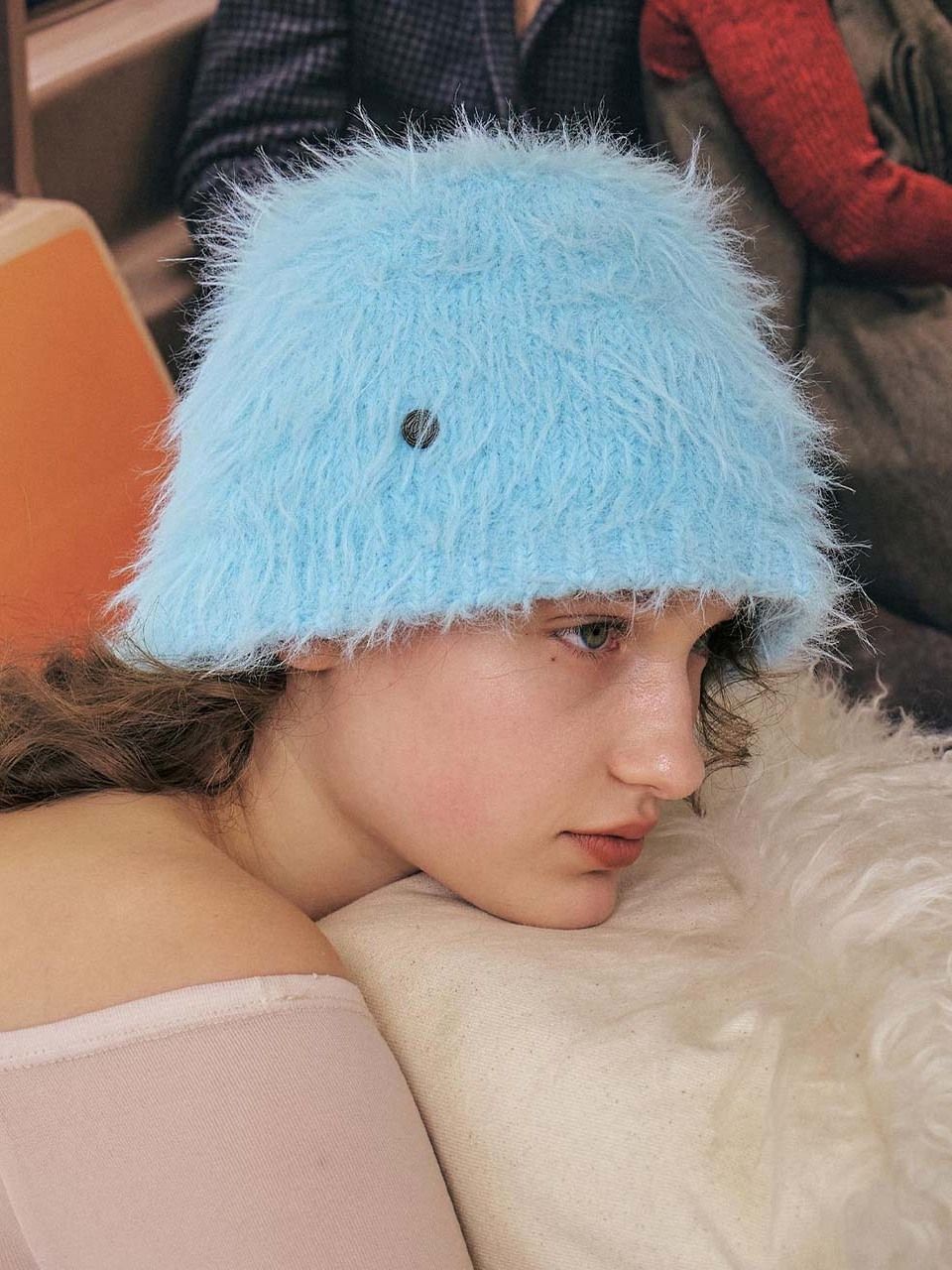 POESIE DAME☆SLEEK HAIRY BEANIE SLEEK HAIRY BEANIE IN BLACK | POESIEDAME