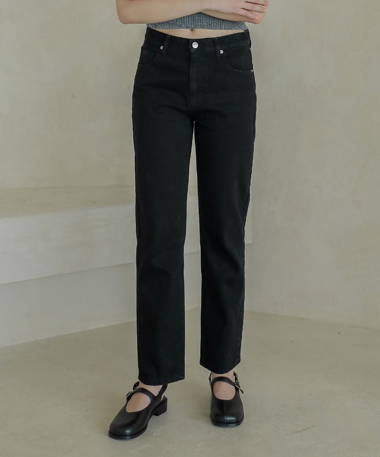 Lossy boy-fit denim pants_black