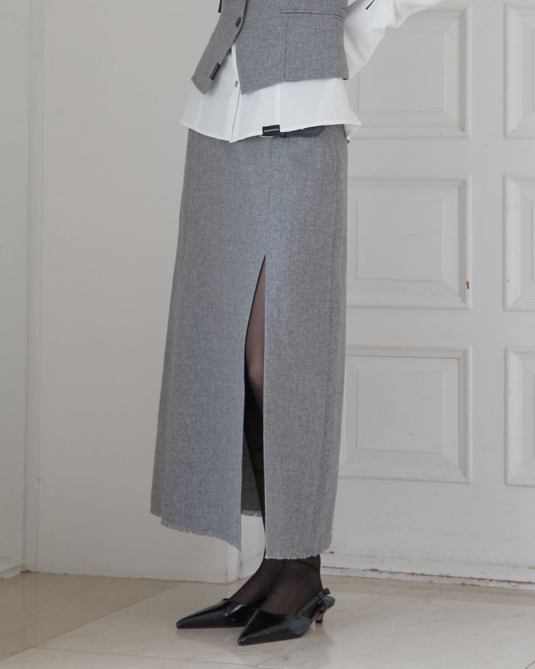 BUCKLE FRINGE LONG SKIRT (GRAY)