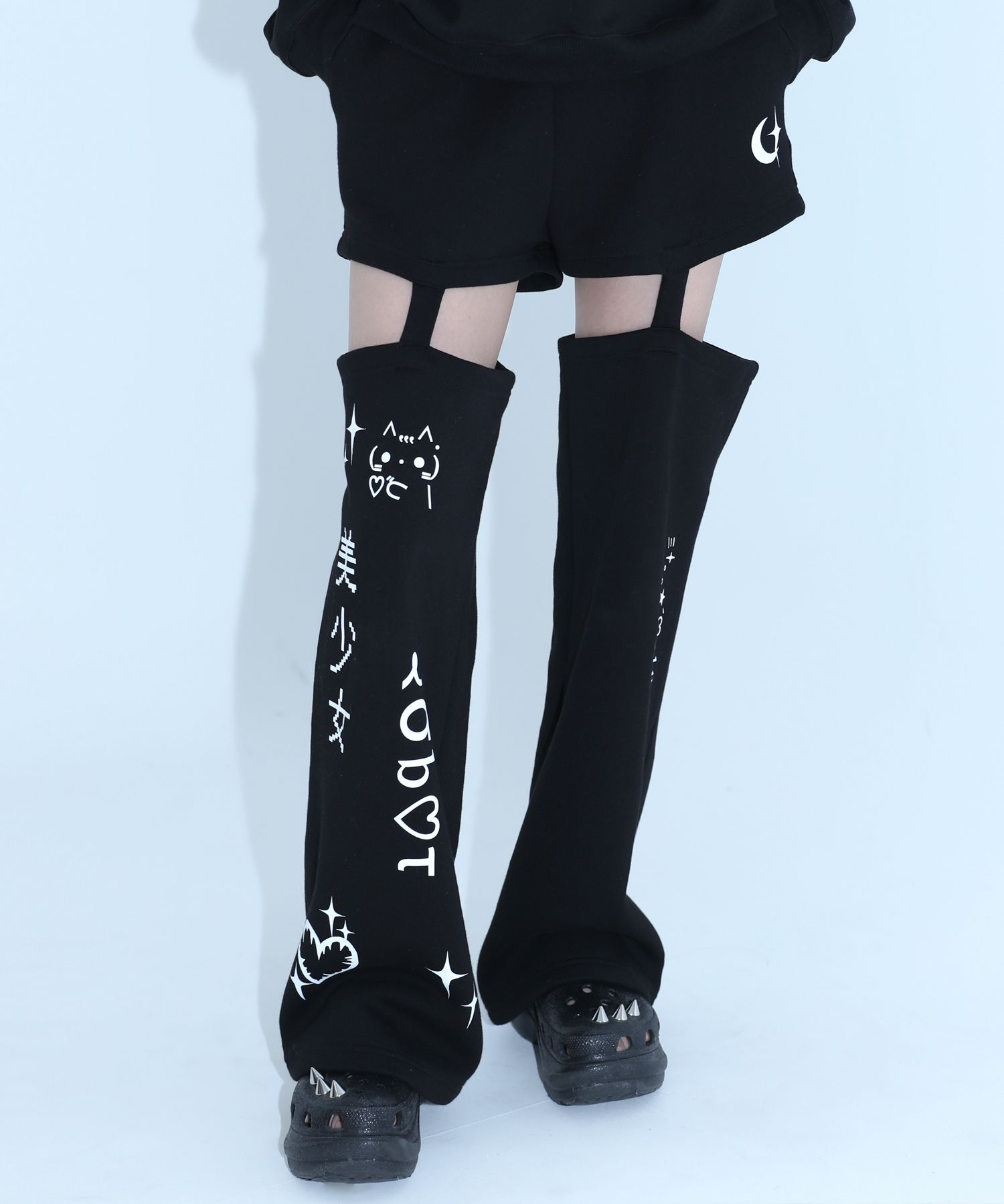 ★2023FW新作★CLUT STUDIO★0 7 cut out emoji pants MUSINSA | CLUT STUDIO 0 7 Cutout Emoji Pants – Black