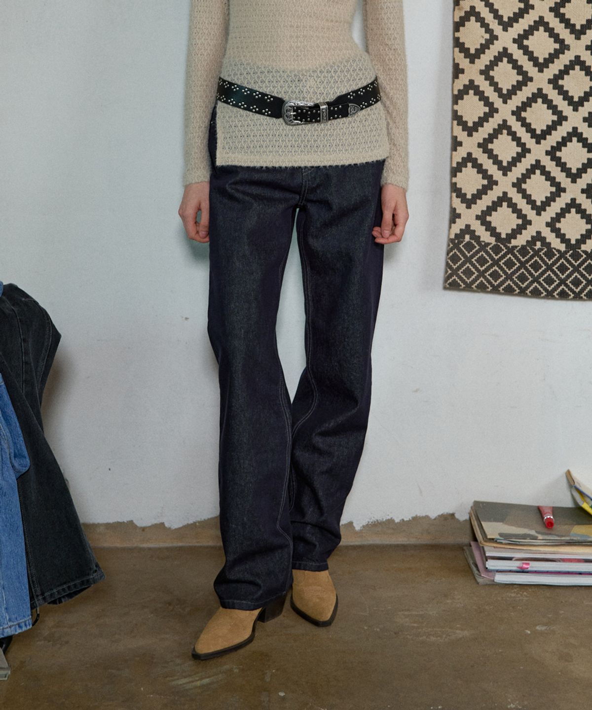 아옵트(AOPT) STRAIGHT FIT JEANS - INDIGO