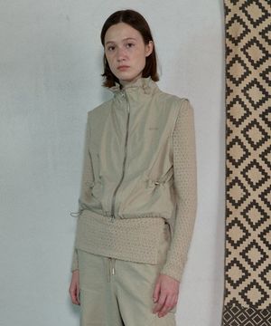 TWO WAY COTTON VEST - DUSTY CREAM